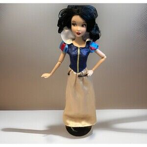 Snow White Doll Disney Store Classic 12" Articulated Arms and Legs